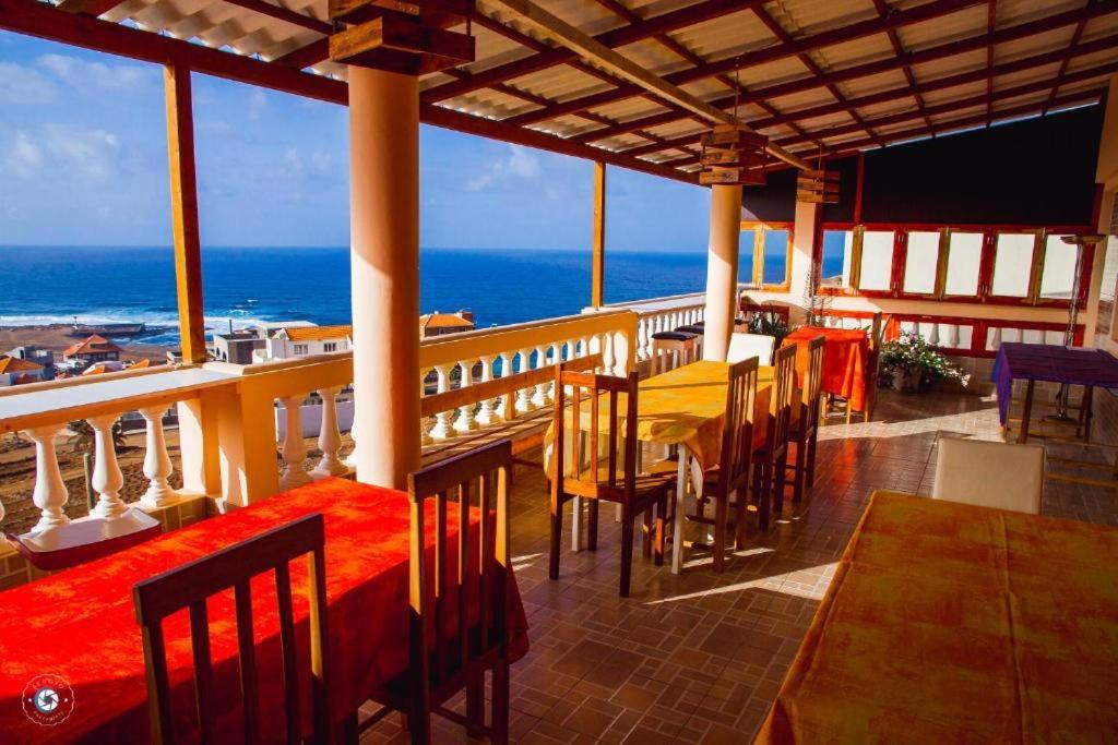 Bed and Breakfast Kolina D'Sol Ponta Do Sol Exterior foto